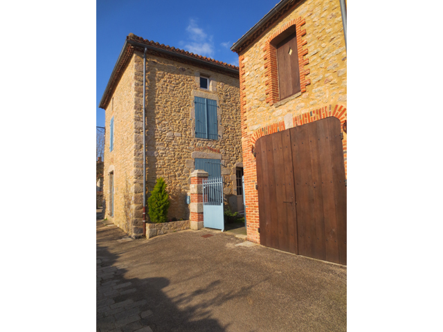 restauration-rejointoiement-pierres-a-la-chaux-3